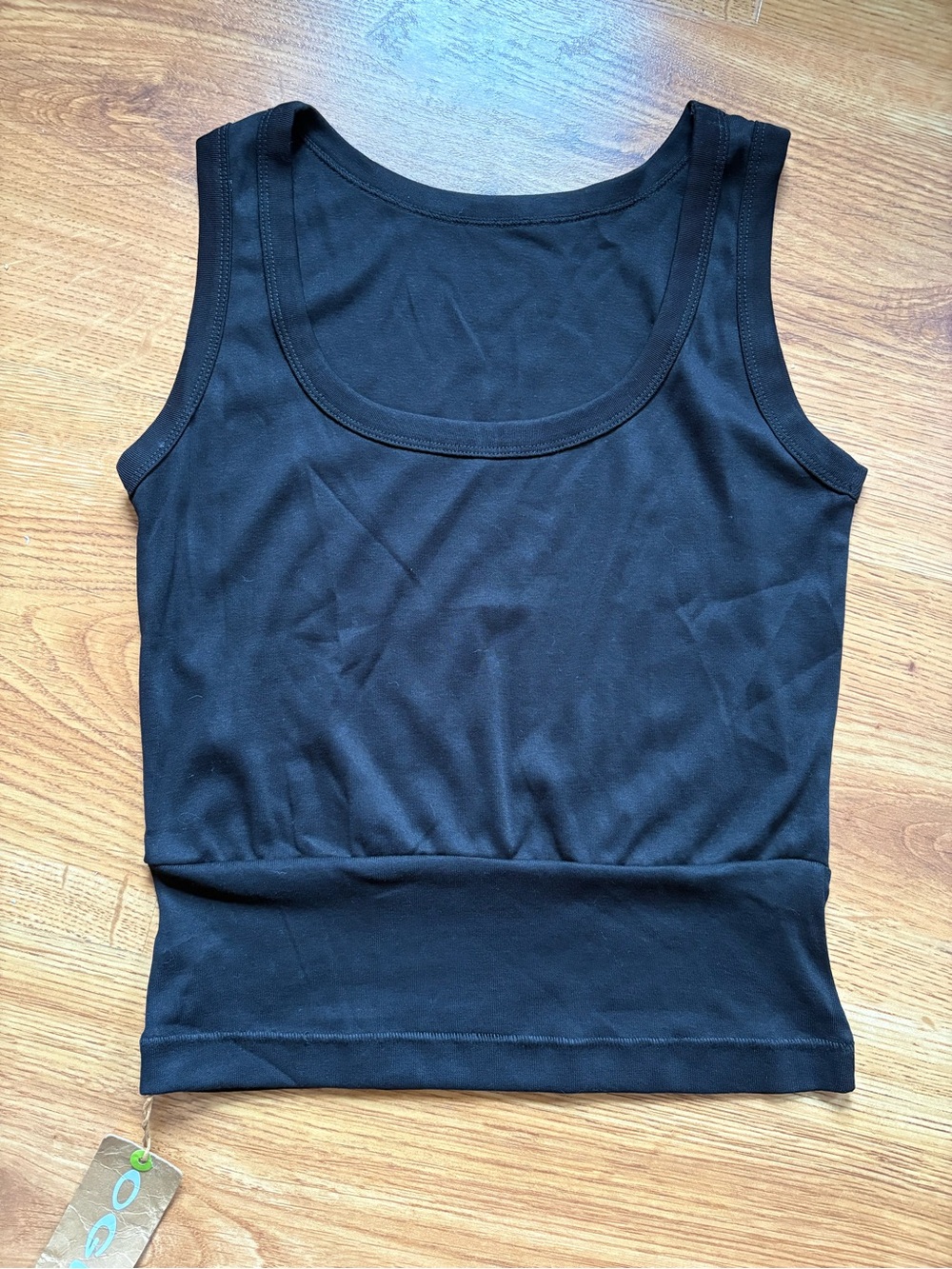 OGL Black Scoop-Neck Tank with Wide Hem S NWT